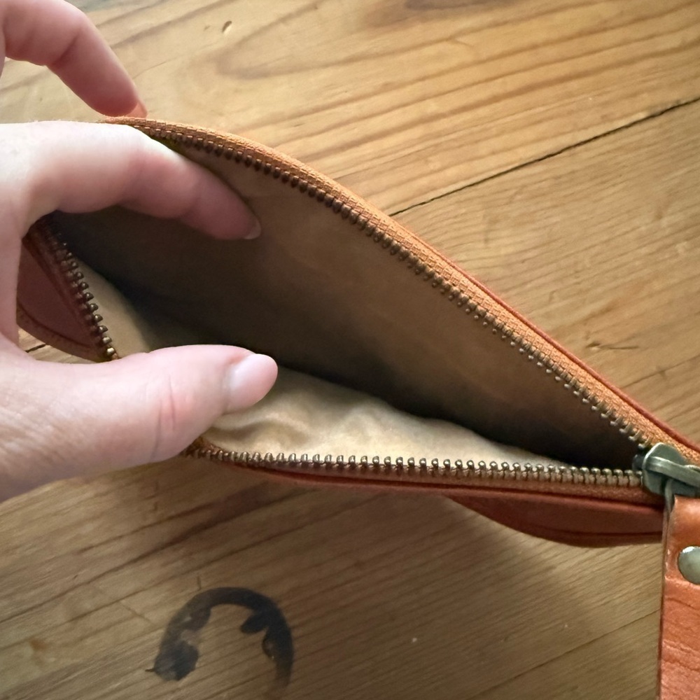 Volksy Bags Leather Wallet - Picture 3 of 3